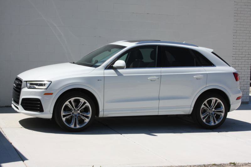 Used 2018 Audi Q3 2.0T Premium Plus w/ Premium Plus Package FWD image 14
