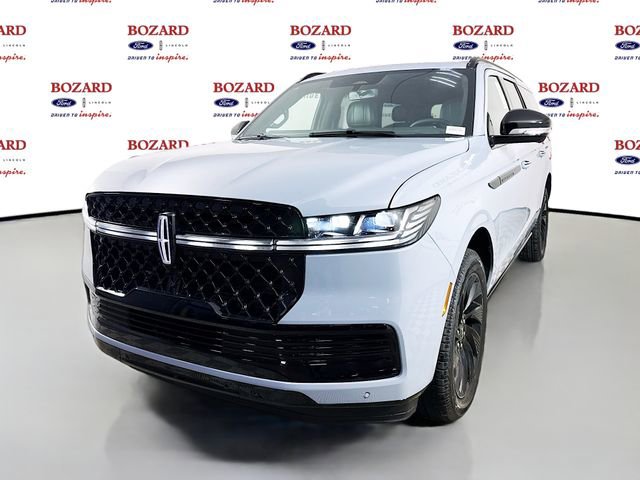New 2026 Lincoln Navigator L Reserve image 3