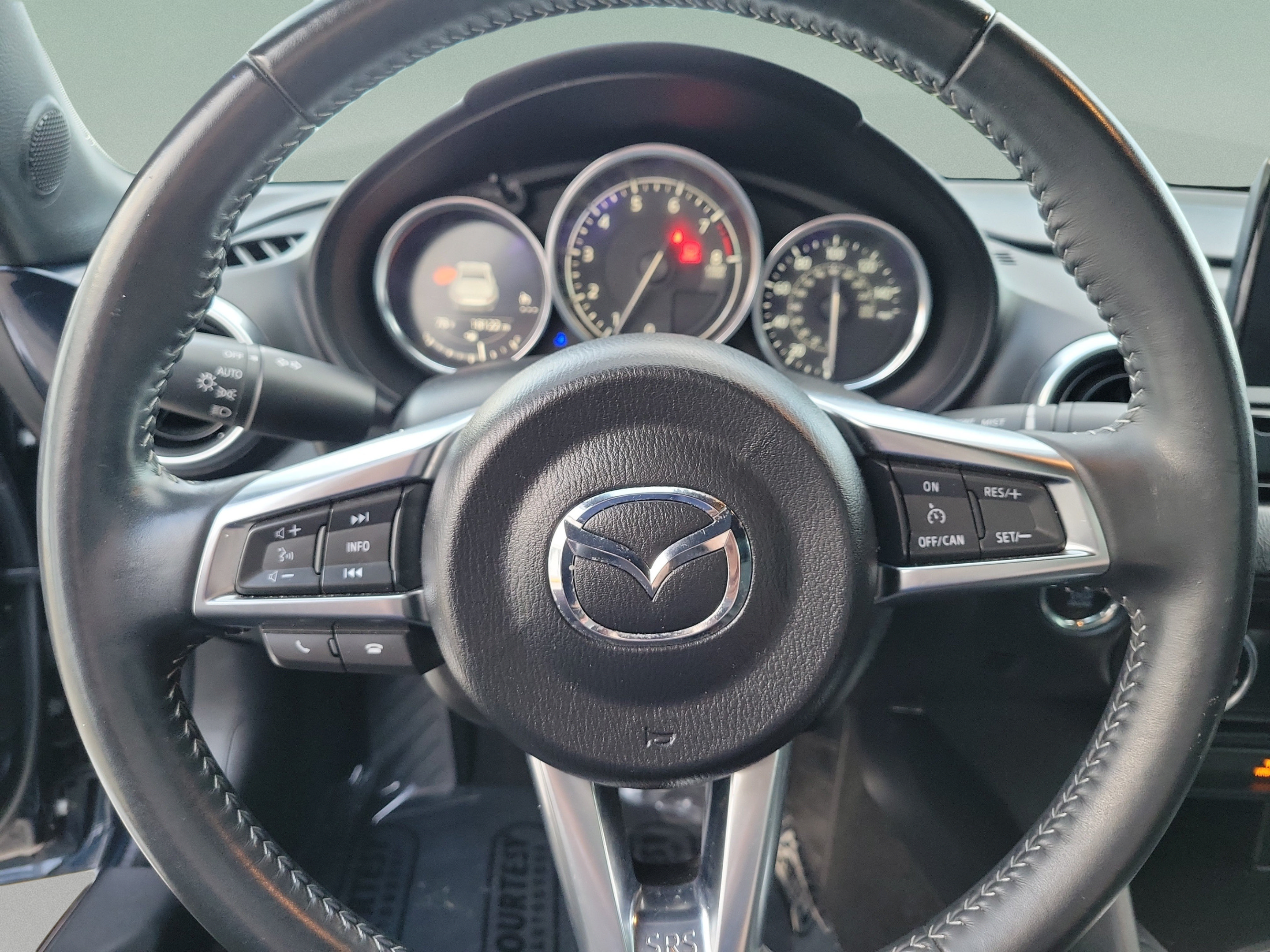 Used 2021 MAZDA MX-5 Miata RF Grand Touring RWD image 18
