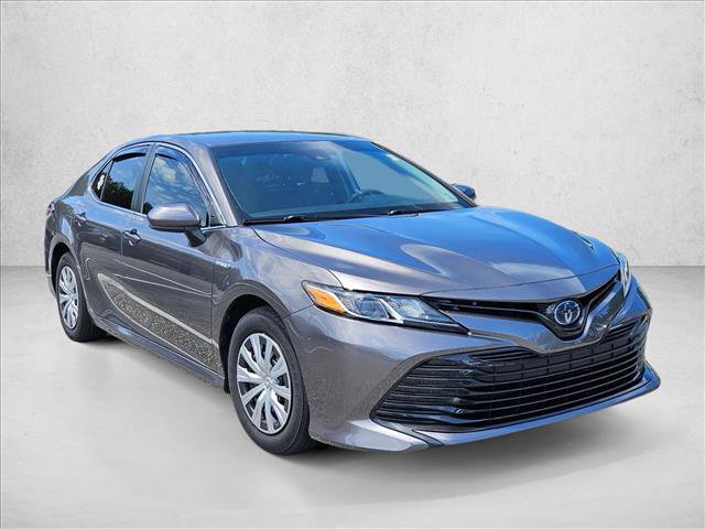 Used 2020 Toyota Camry LE FWD image 3
