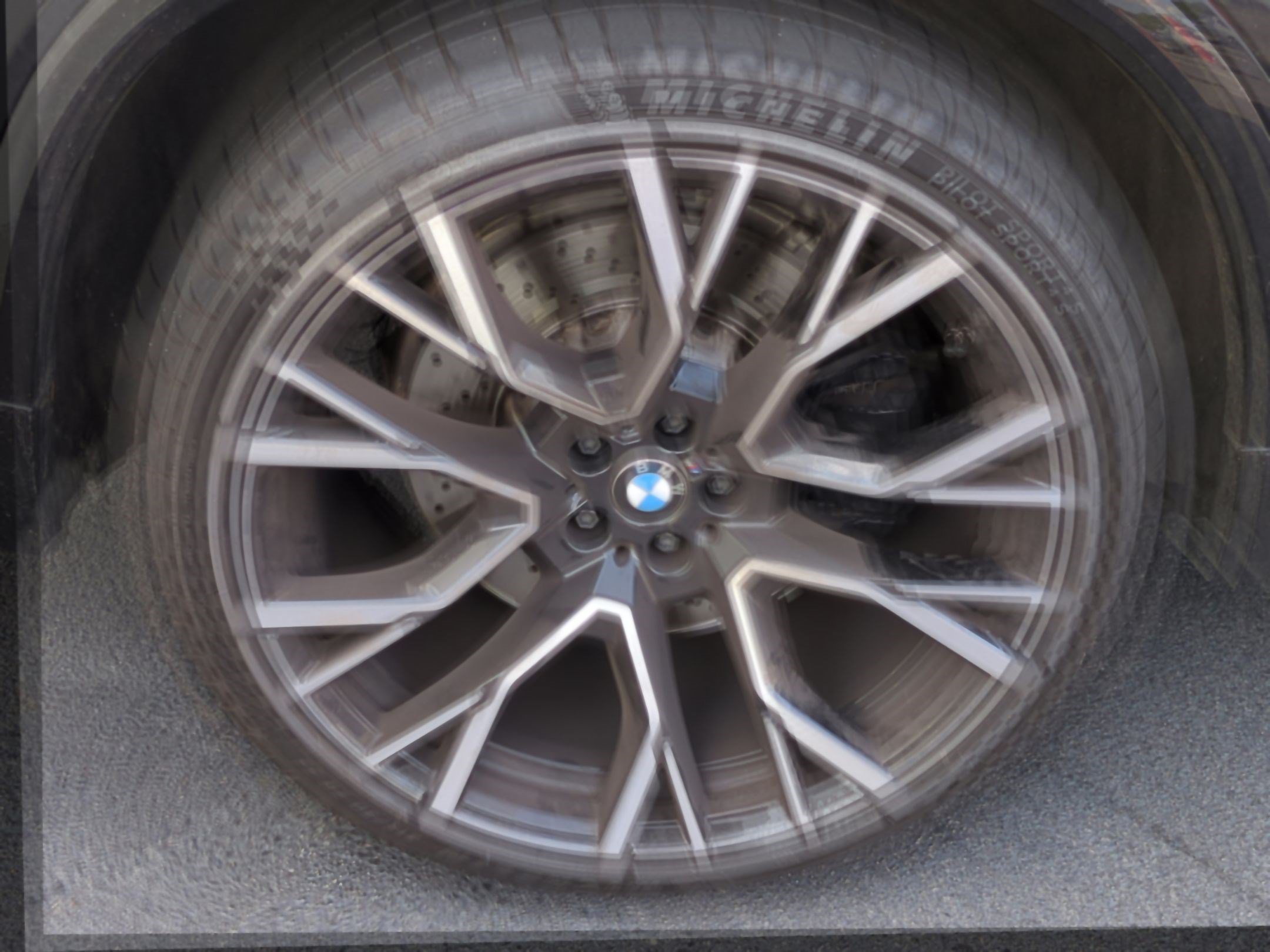 Used 2022 BMW X5 M w/ Competition Package 2 AWD/4WD image 11