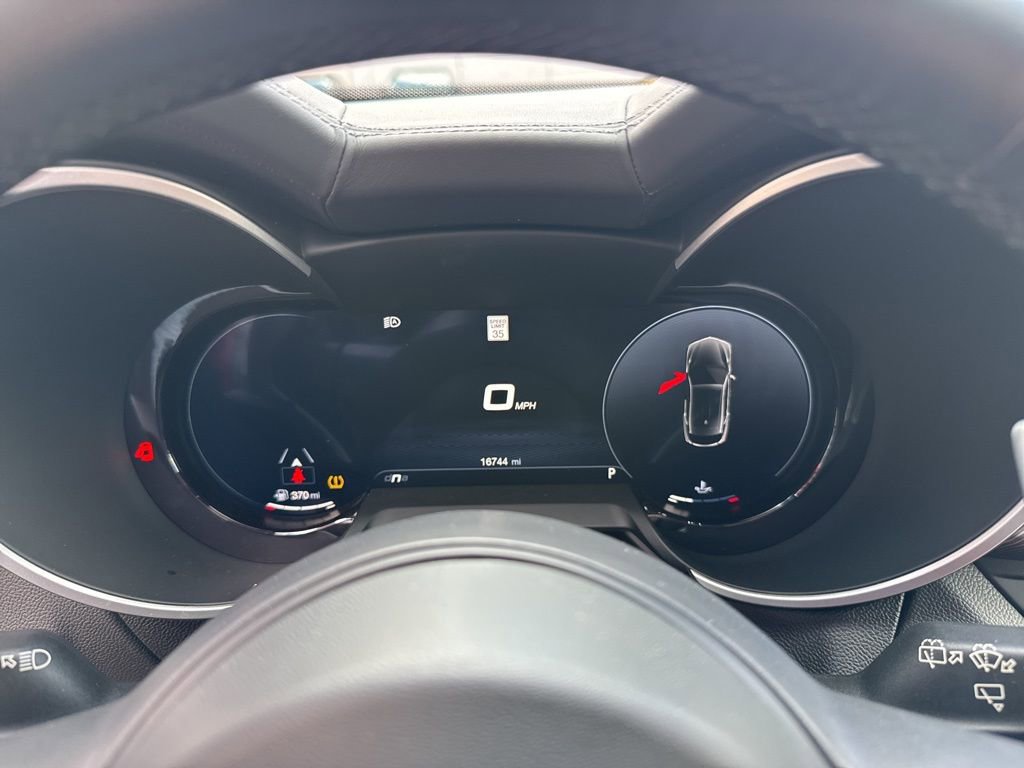 Used 2024 Alfa Romeo Stelvio Veloce image 41