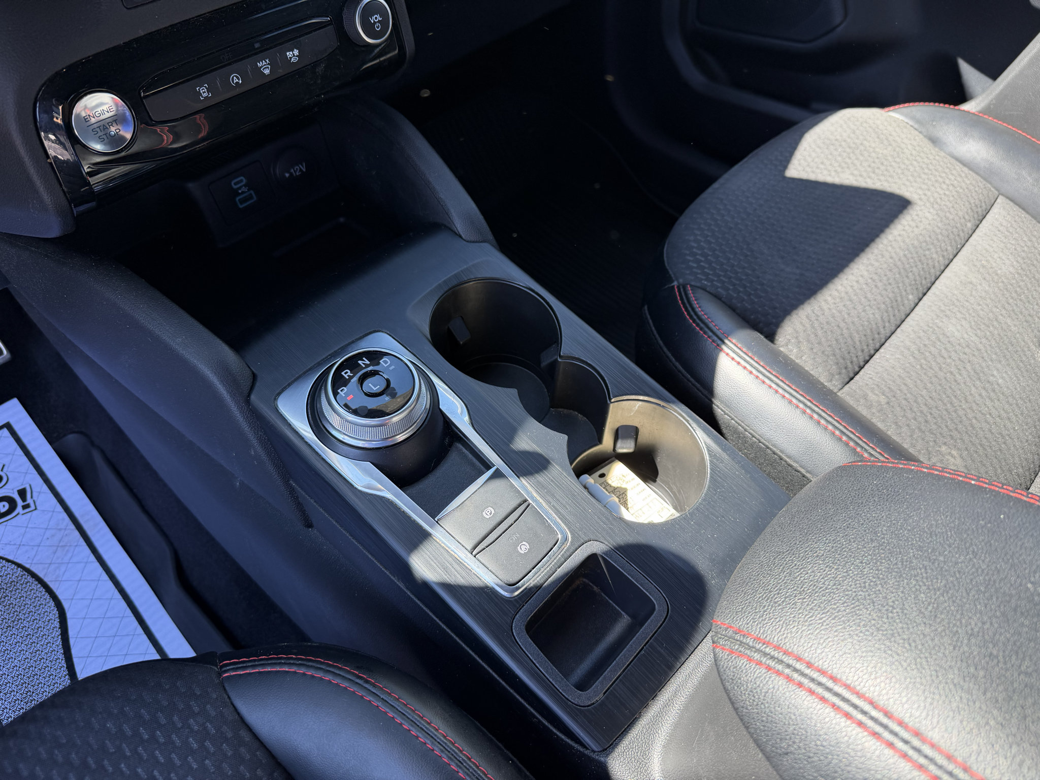 Used 2023 Ford Escape ST-Line w/ Tech Pack #1 FWD image 6