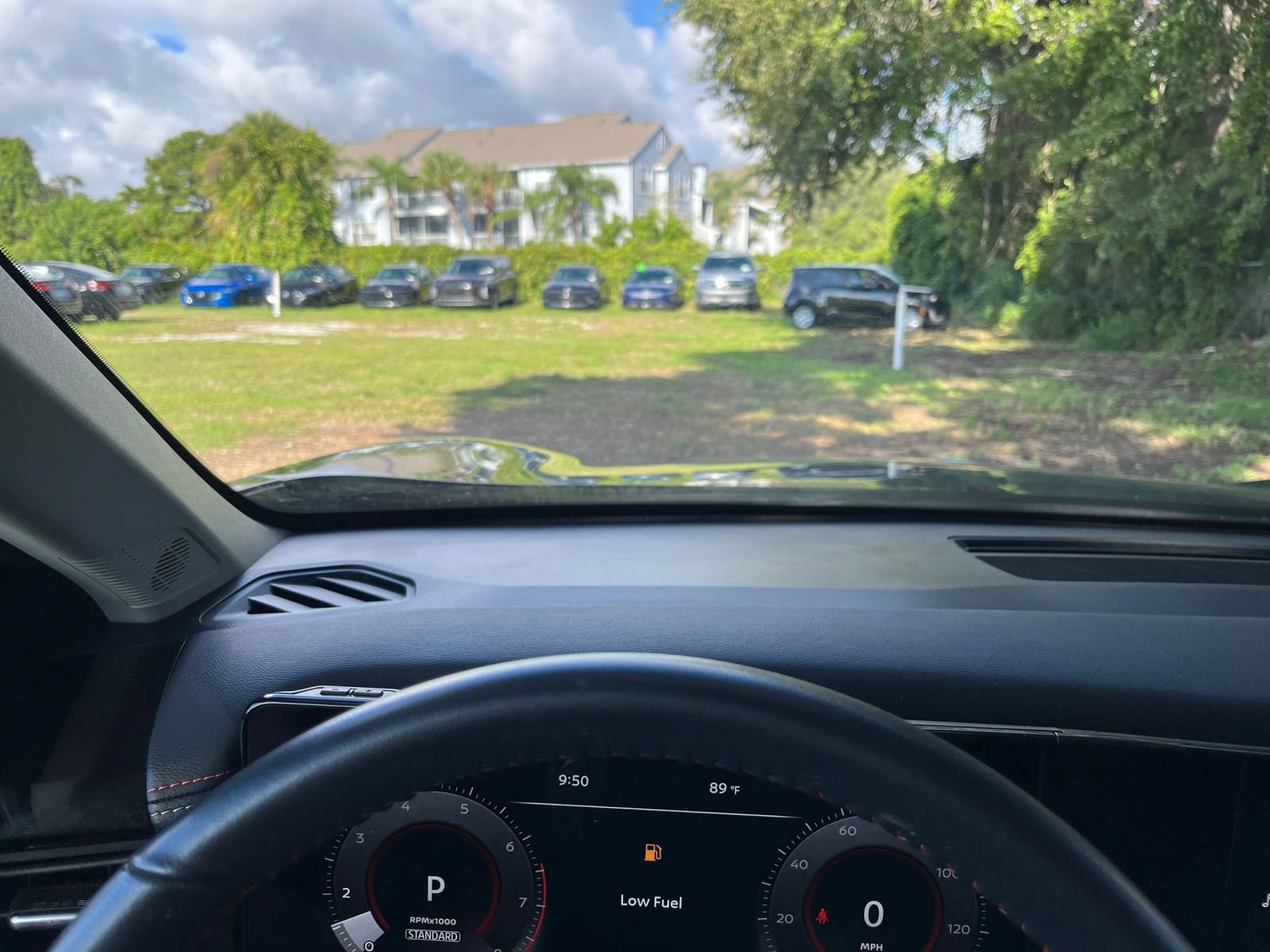 Used 2026 Nissan Kicks SR AWD/4WD image 31