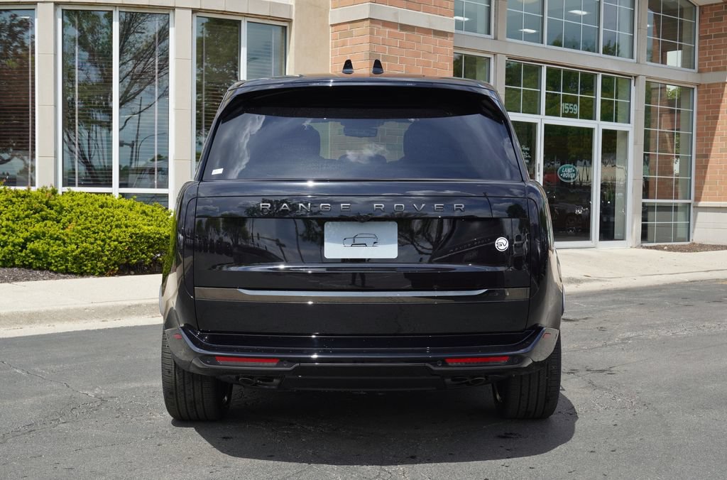New 2026 Land Rover Range Rover SV AWD/4WD image 5