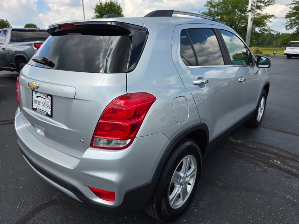 Certified 2018 Chevrolet Trax LT w/ LT Convenience Package AWD/4WD image 7
