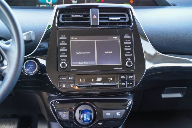 Used 2022 Toyota Prius LE image 14