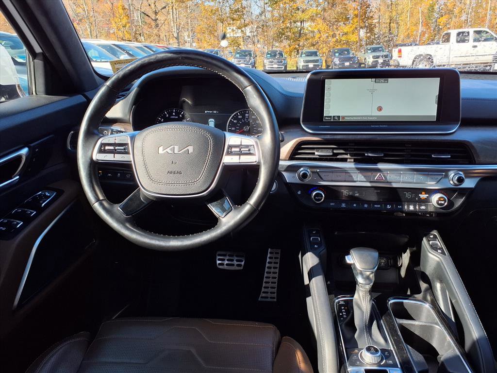 Used 2022 Kia Telluride SX w/ SX Prestige Package image 10