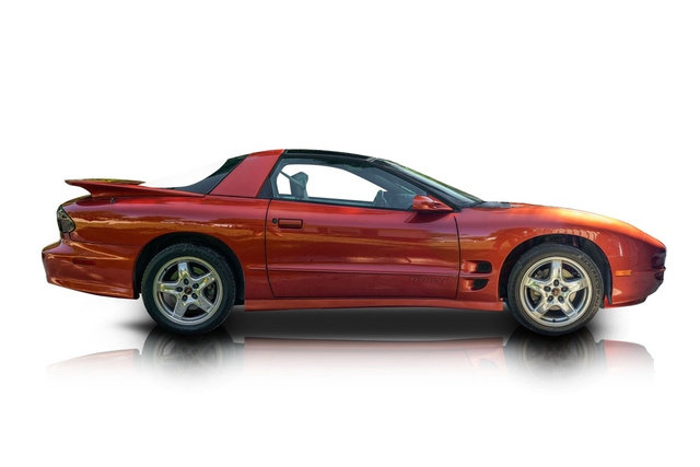 Used 2002 Pontiac Firebird Trans Am RWD image 2