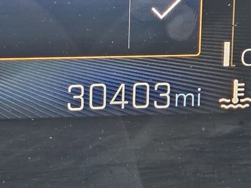 Used 2025 Chevrolet Trax LT image 25