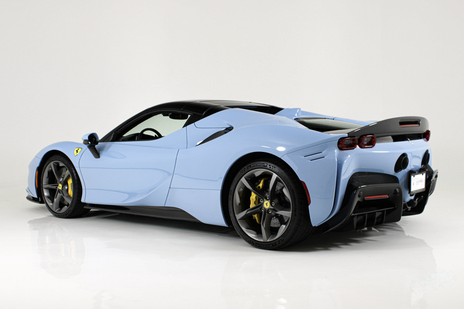 Certified 2024 Ferrari SF90 Spider AWD/4WD image 10