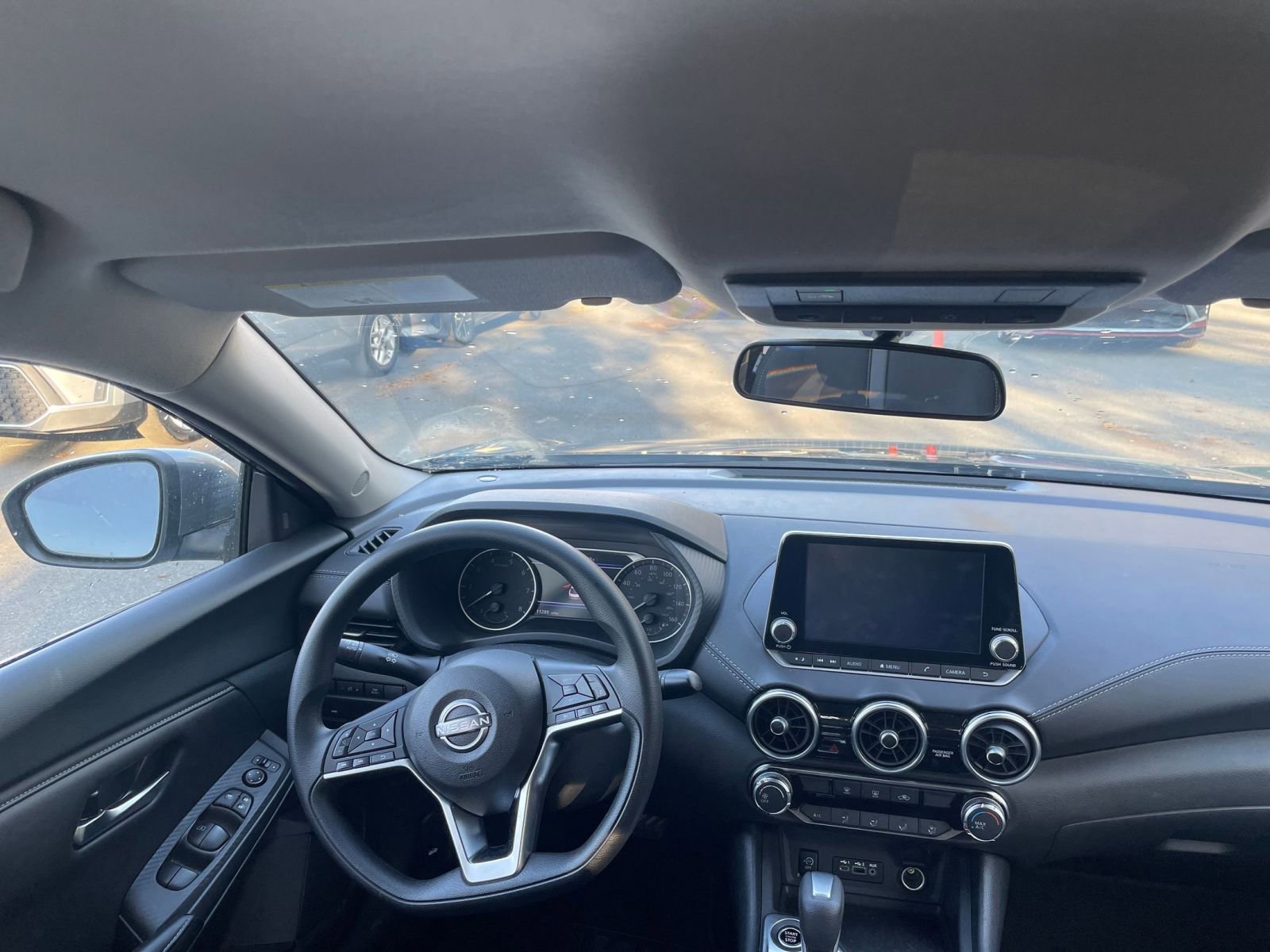 Used 2025 Nissan Sentra SV image 32