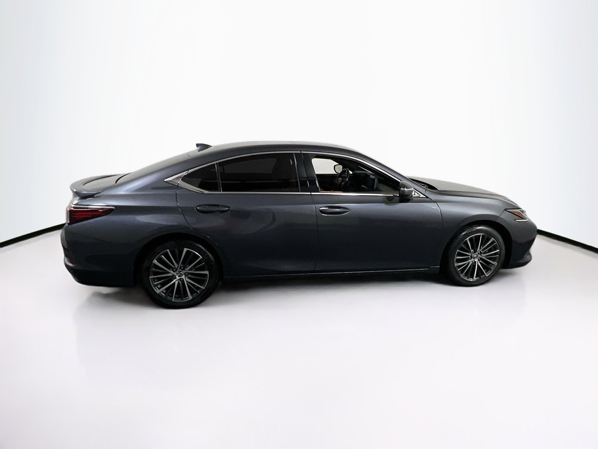 Used 2022 Lexus ES 350 w/ Premium Package image 4