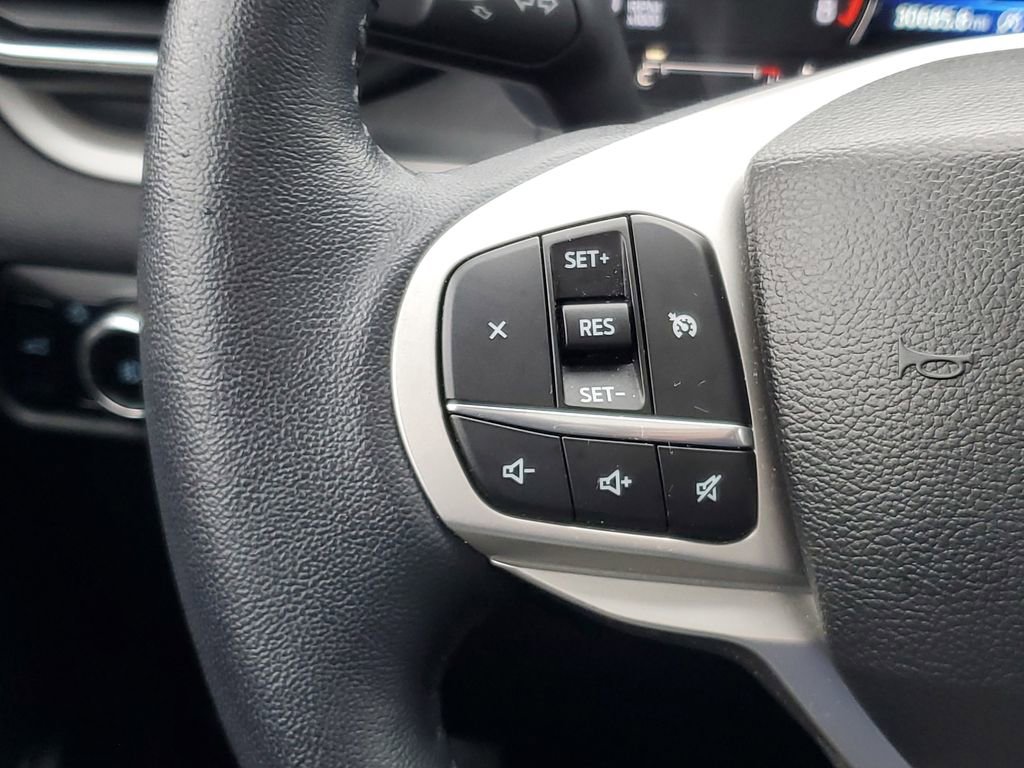 Used 2023 Ford Explorer XLT w/ Equipment Group 202A image 17
