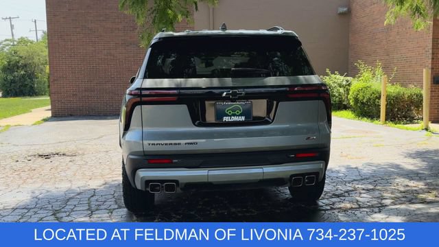 Certified 2025 Chevrolet Traverse Z71 w/ Driver Confidence Package AWD/4WD image 7