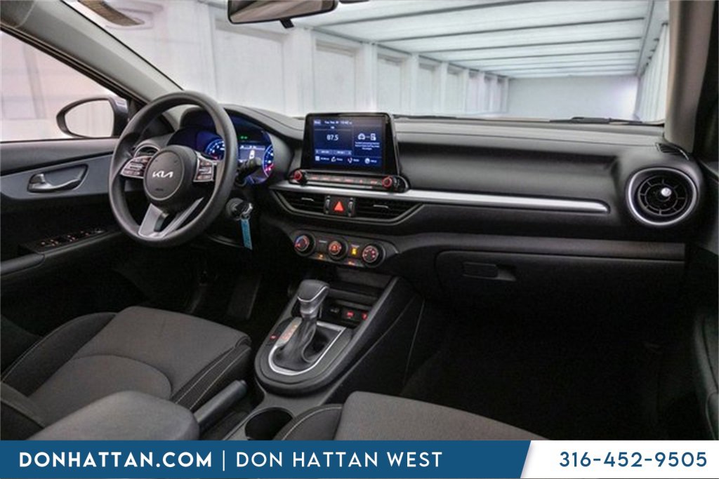 Used 2024 Kia Forte LXS image 26