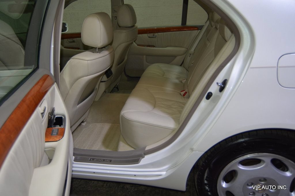 Used 2001 Lexus LS 430 RWD image 31