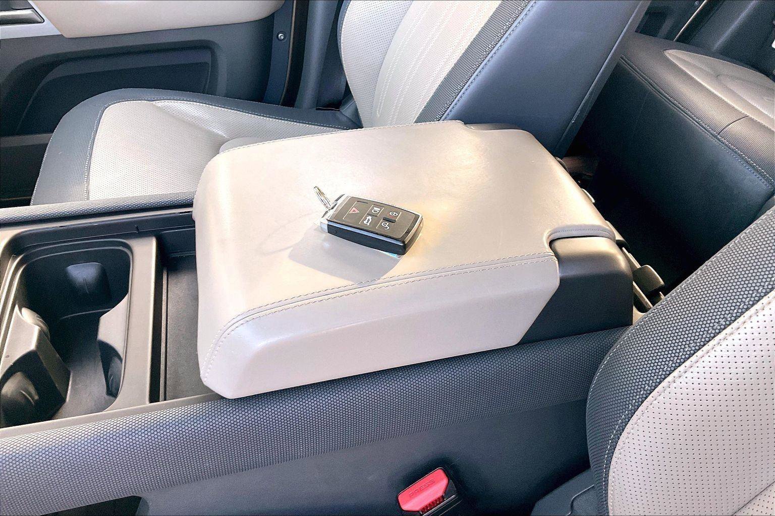 Used 2022 Land Rover Defender 110 X-Dynamic HSE AWD/4WD image 37