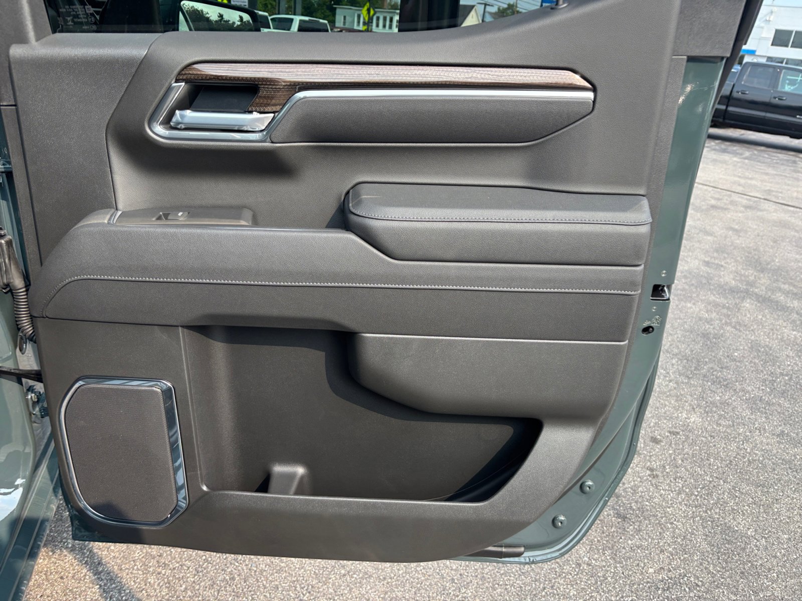 New 2026 Chevrolet Silverado 1500 LT Trail Boss w/ Convenience Package II image 25