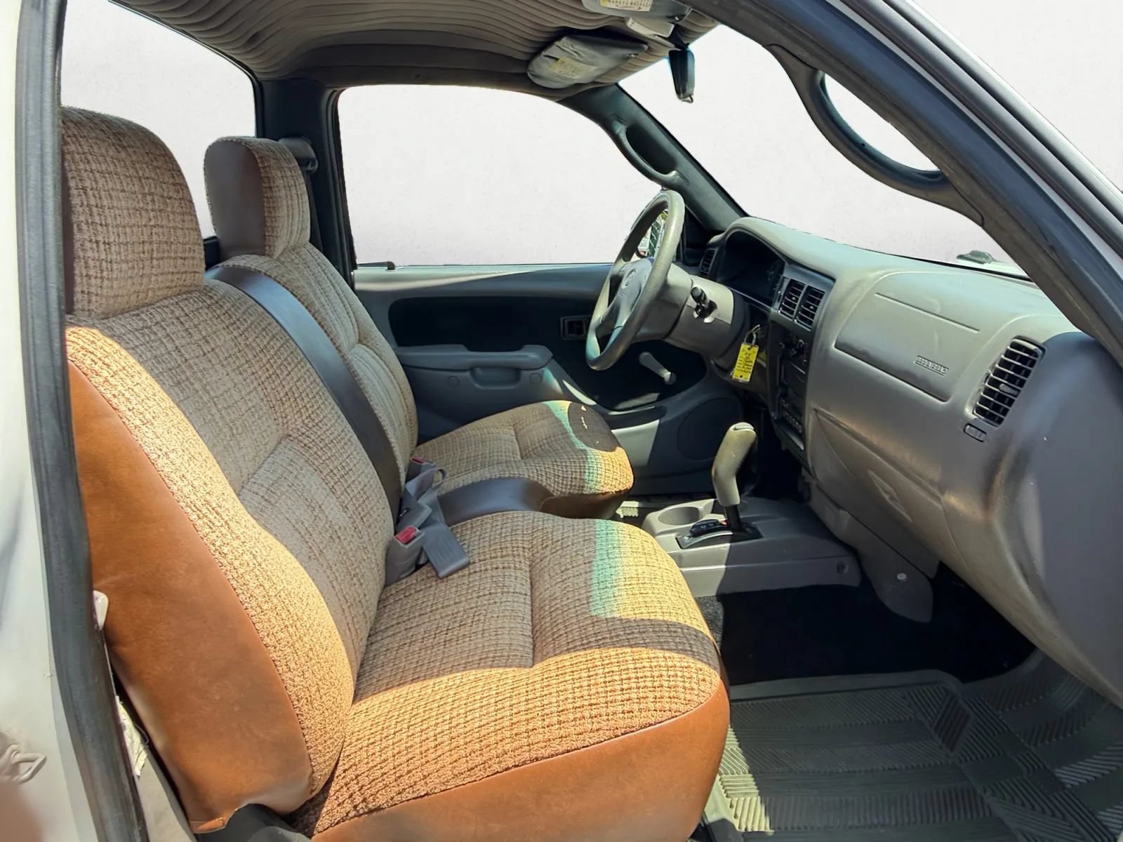Used 2002 Toyota Tacoma 2WD Regular Cab image 20