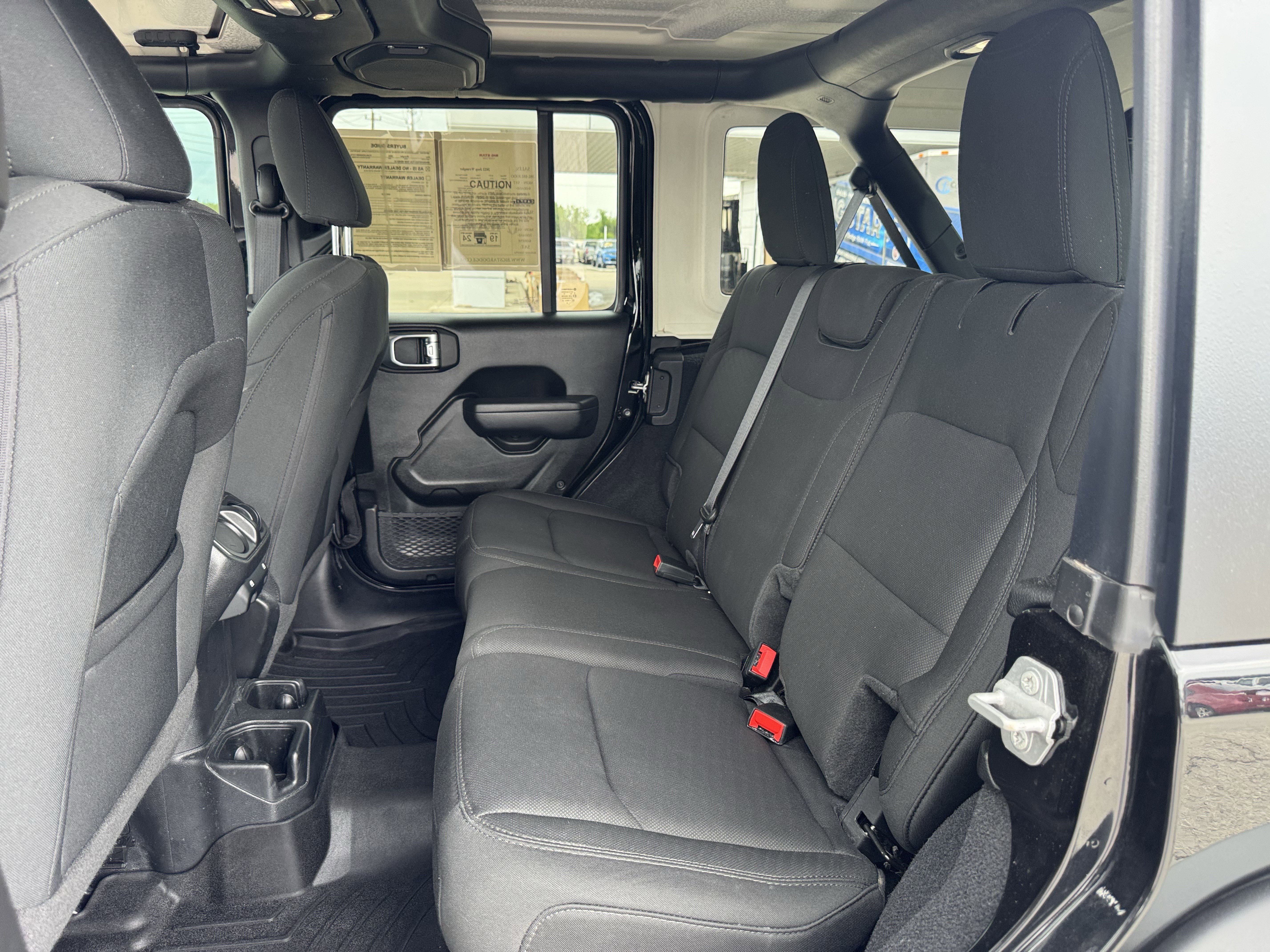 Used 2022 Jeep Wrangler Unlimited Sport AWD/4WD image 28