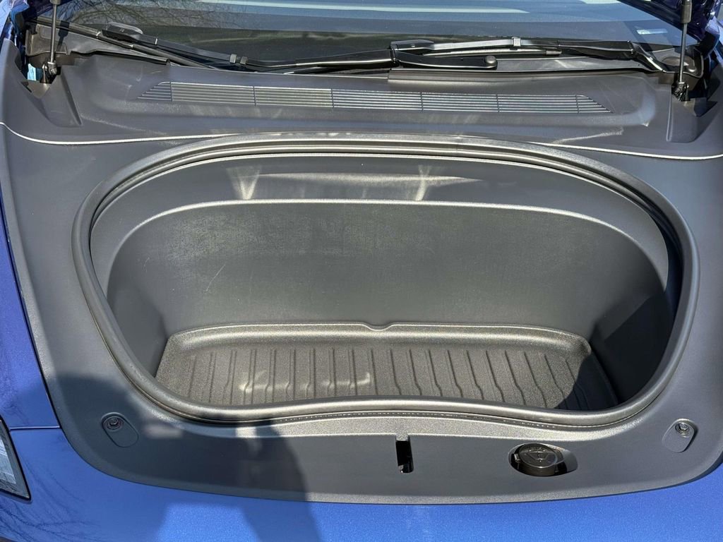 Used 2025 Tesla Model 3 Long Range image 30