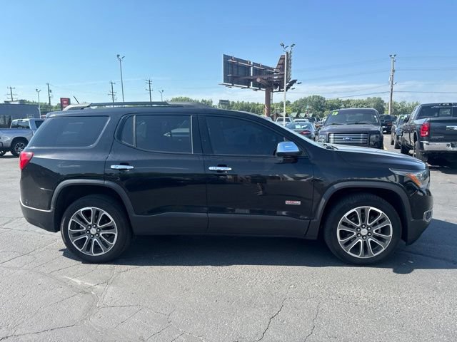 Used 2017 GMC Acadia SLT AWD/4WD image 11
