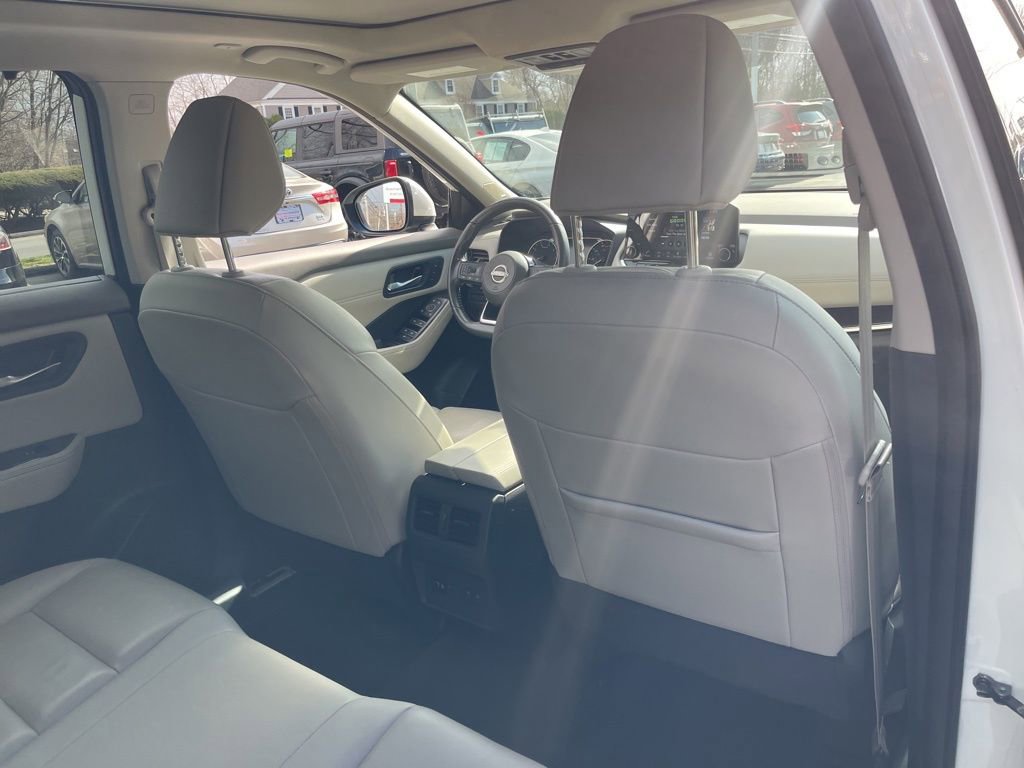 Certified 2023 Nissan Rogue SL w/ SL Premium Package image 20