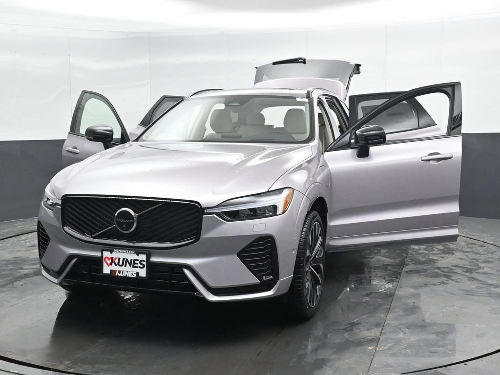 New 2026 Volvo XC60 T8 Ultra w/ Protection Package Premier AWD/4WD image 45