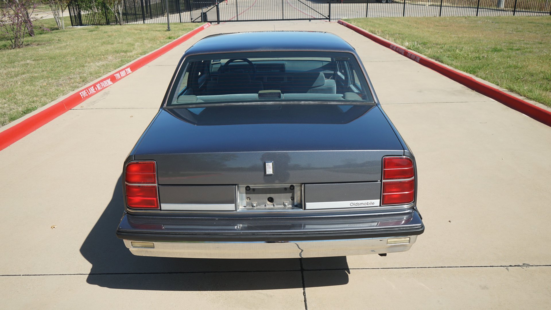 Used 1989 Oldsmobile 88 Royale image 11