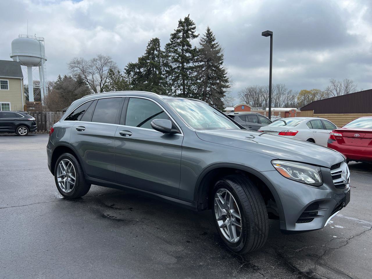 Used 2019 Mercedes-Benz GLC 300 4MATIC image 10