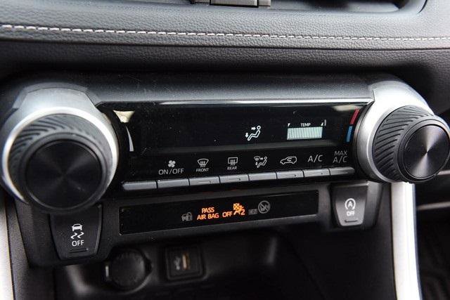 Used 2024 Toyota RAV4 LE image 14