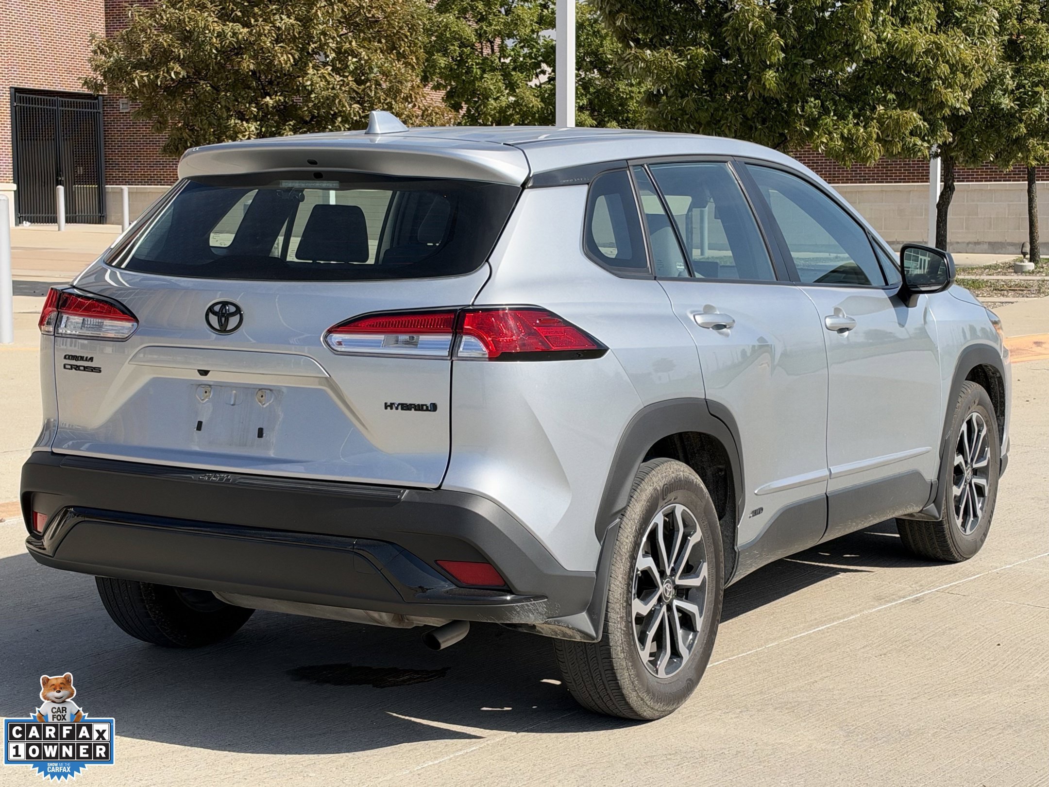 Used 2024 Toyota Corolla Cross AWD Hybrid image 6