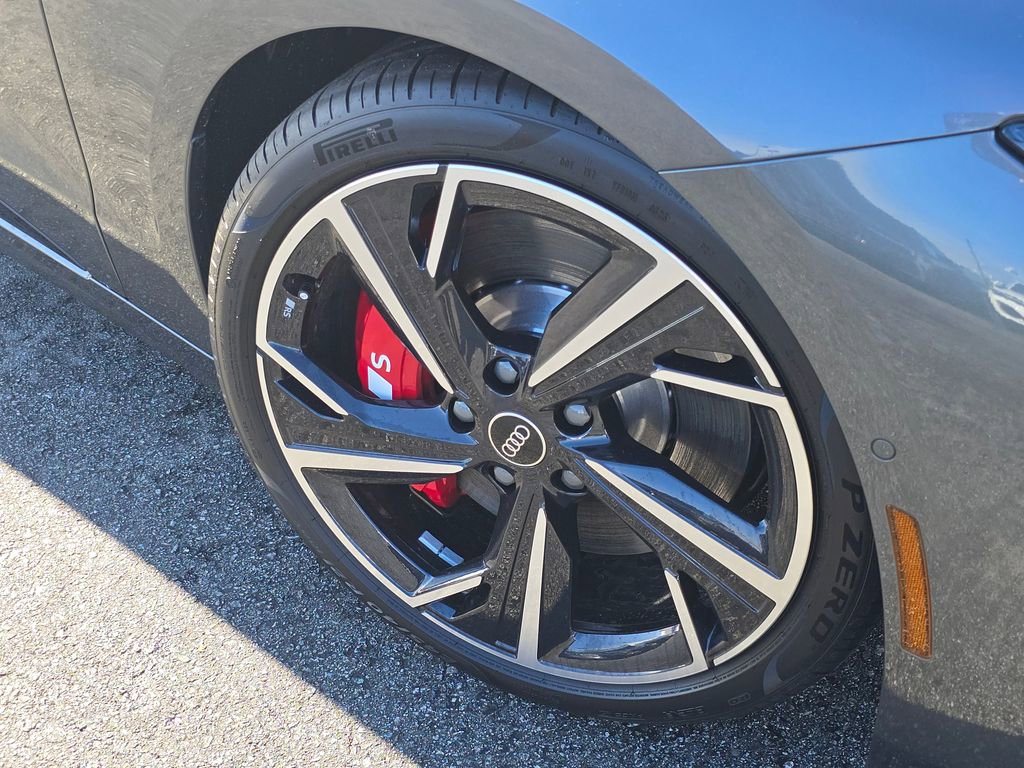 New 2025 Audi S6 e-tron Prestige image 32