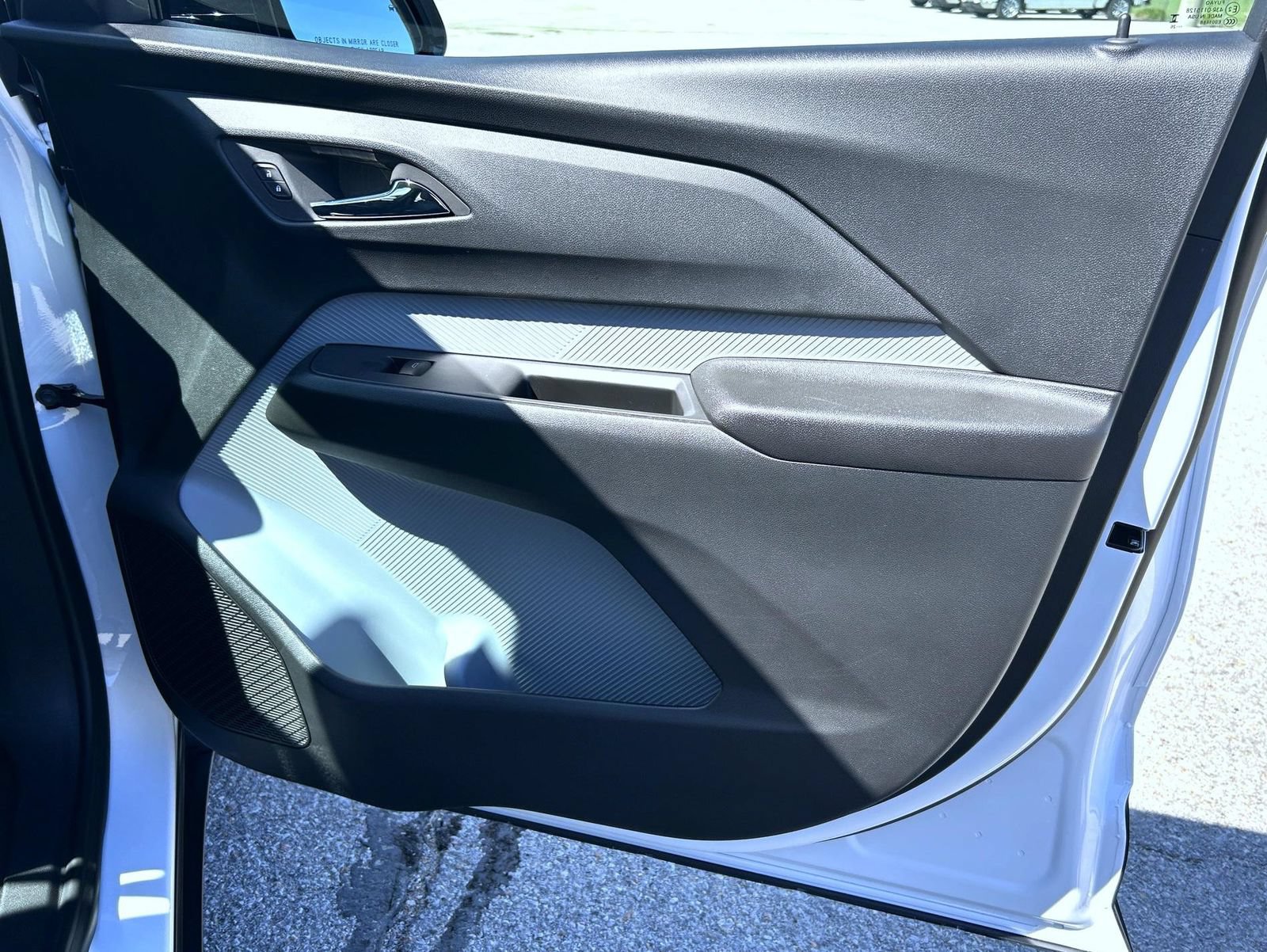 New 2027 Chevrolet Bolt LT FWD image 16