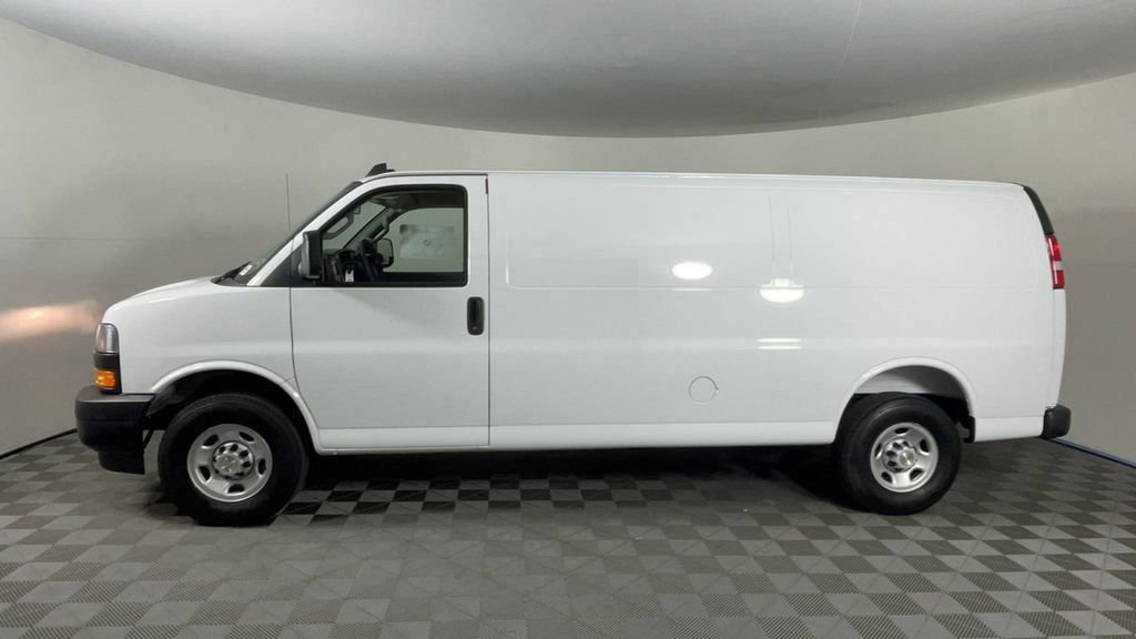 New 2025 Chevrolet Express 2500 Extended w/ Driver Convenience Package image 7