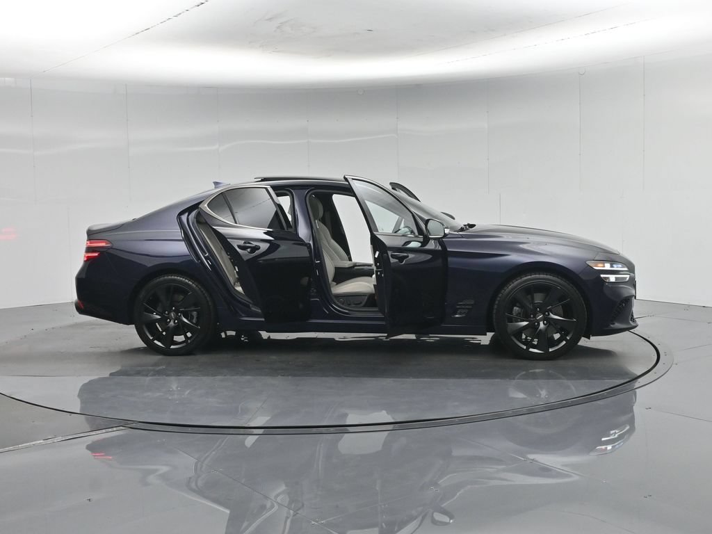 Used 2023 Genesis G70 3.3T w/ Sport Advanced Package RWD image 39