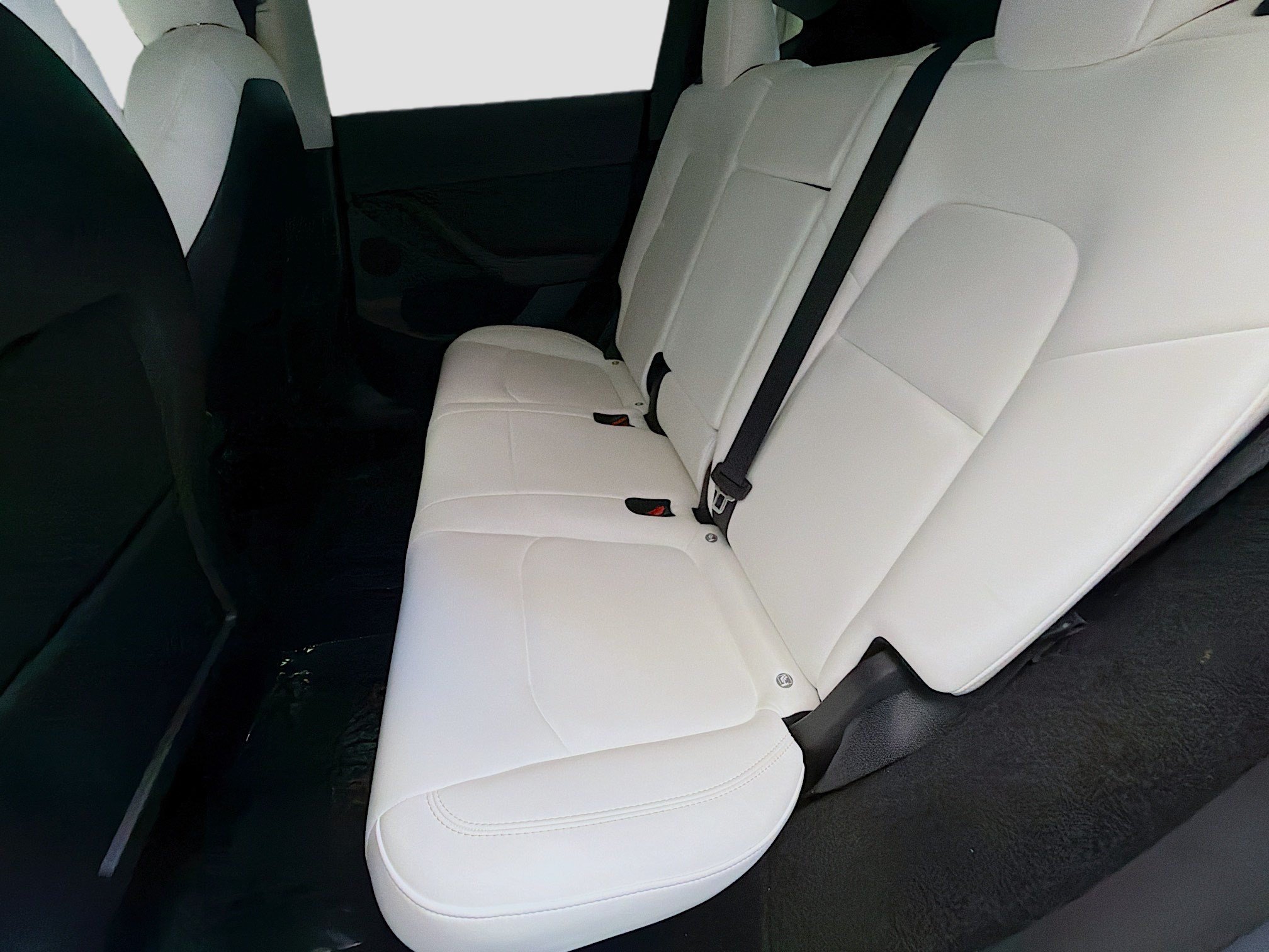 Used 2023 Tesla Model Y Performance AWD/4WD image 13