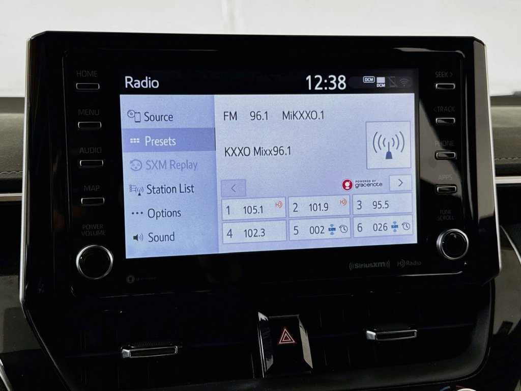 Used 2021 Toyota Corolla XSE FWD image 35