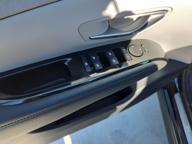 New 2026 Hyundai Tucson Limited image 14