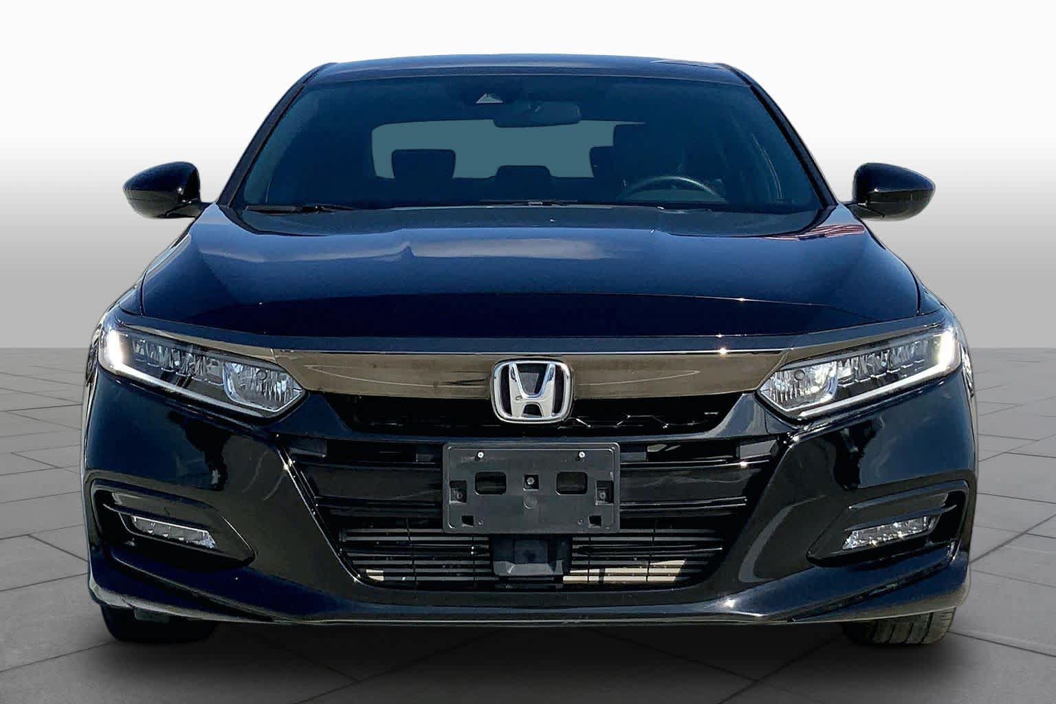 Used 2020 Honda Accord Sport image 3