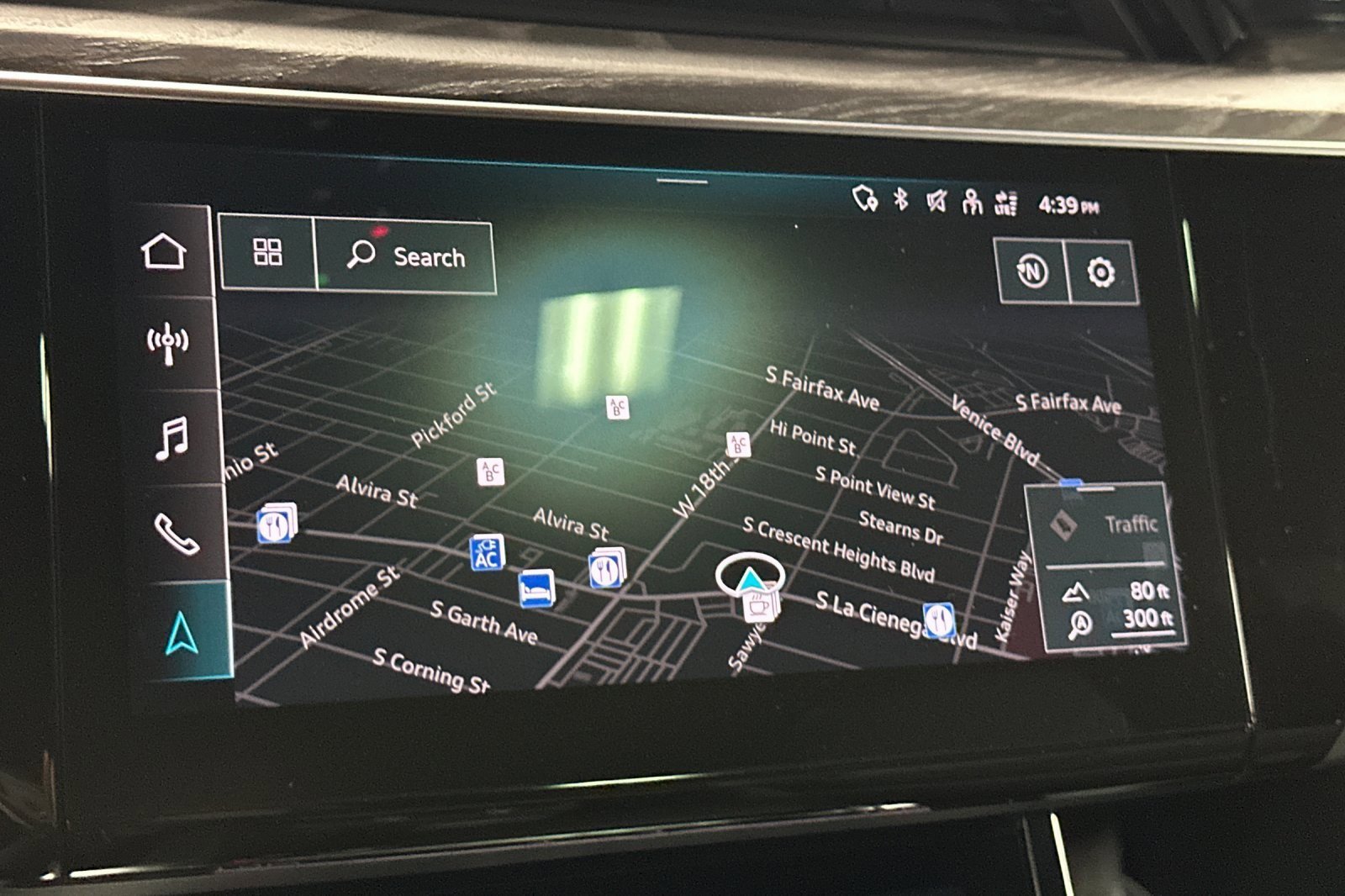 Certified 2023 Audi e-tron Premium Plus w/ Premium Plus Package image 18