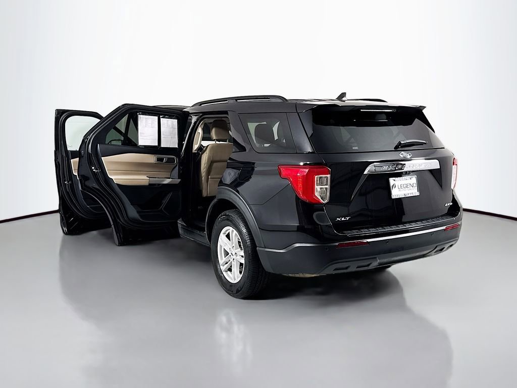 Used 2024 Ford Explorer XLT AWD/4WD image 26