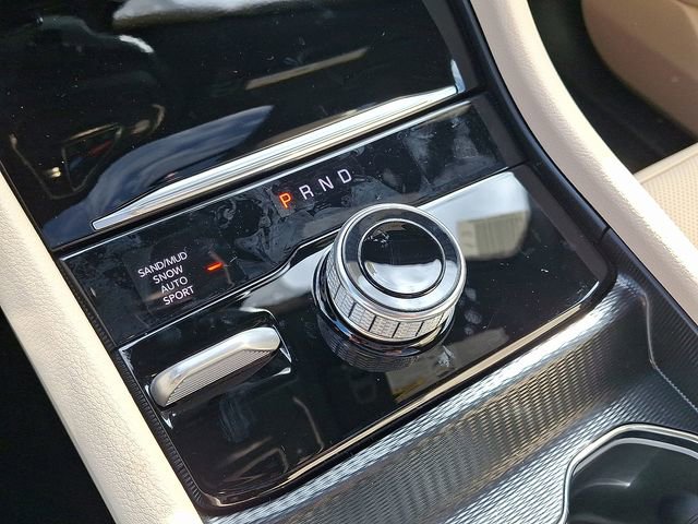 New 2025 Jeep Grand Cherokee Limited w/ Luxury Tech Group II image 12