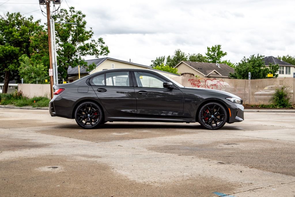 New 2026 BMW 330i xDrive Sedan w/ M Sport Package AWD/4WD image 6