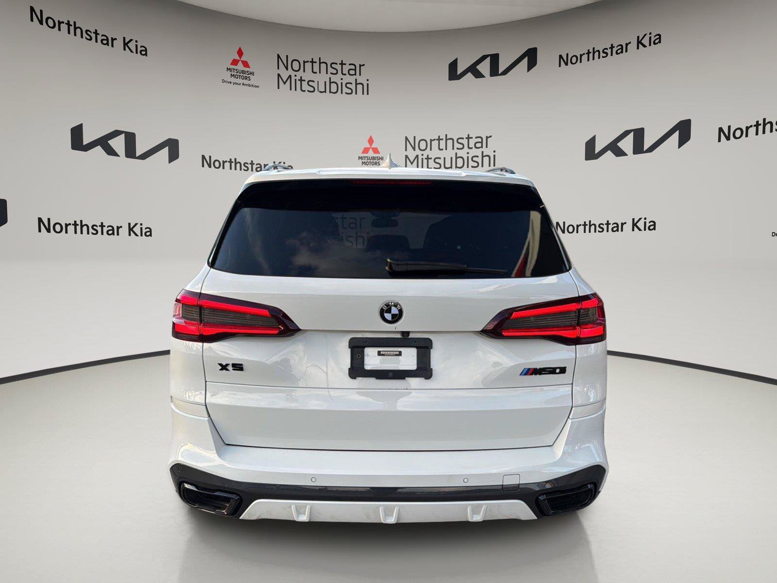 Used 2023 BMW X5 M50i w/ Executive Package AWD/4WD image 6