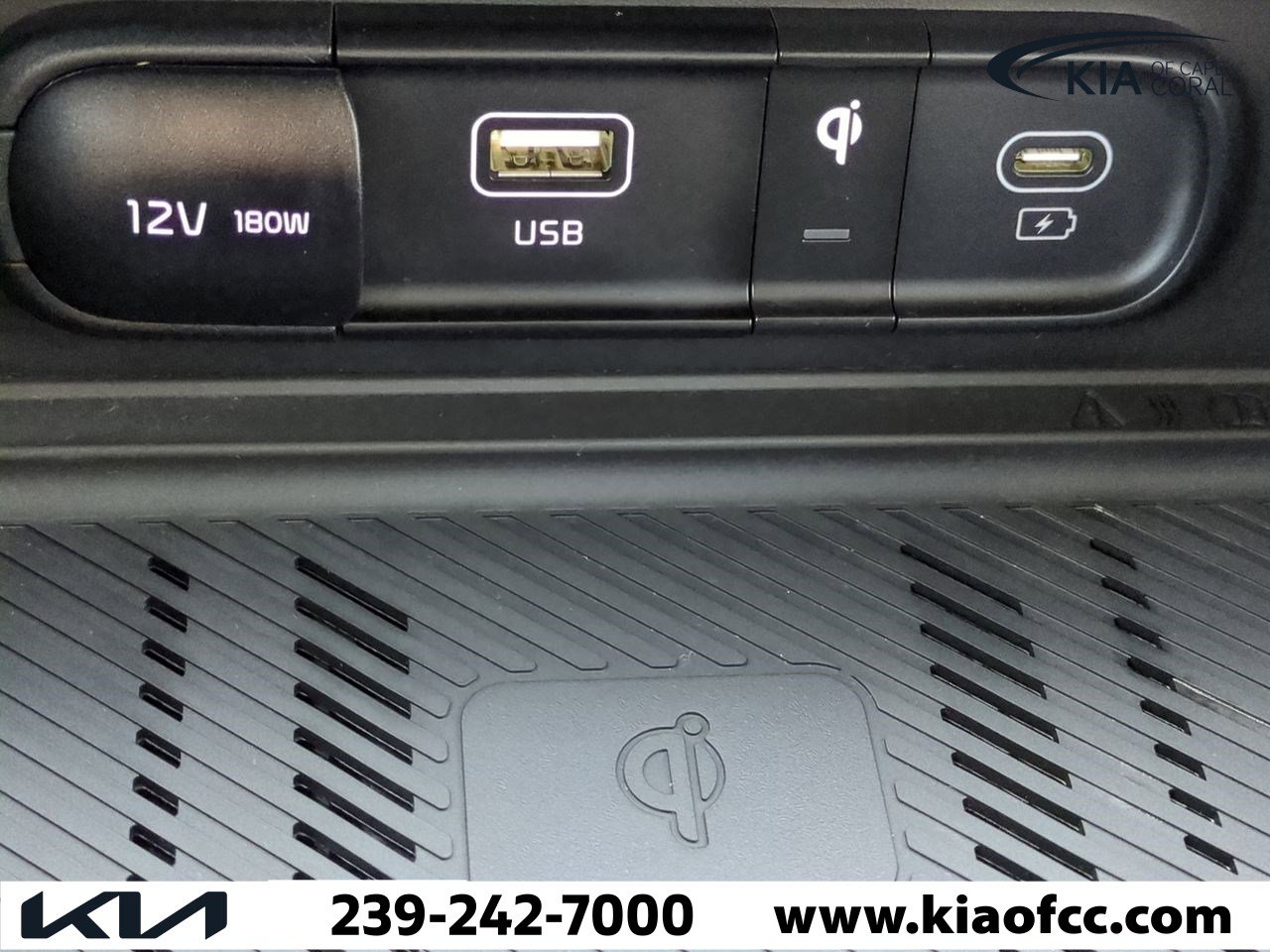 Certified 2024 Kia Sportage EX image 21