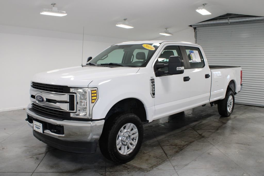 Used 2019 Ford F250 XL w/ STX Appearance Package image 4