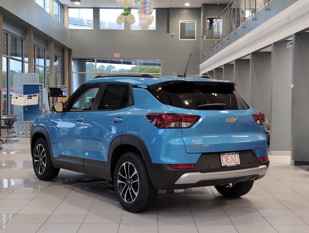 New 2026 Chevrolet TrailBlazer LT FWD image 3