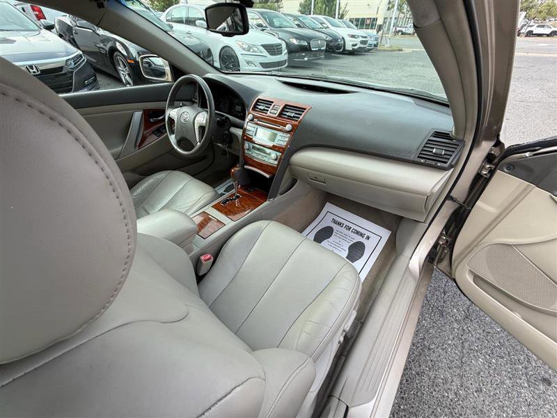 Used 2009 Toyota Camry XLE FWD image 21